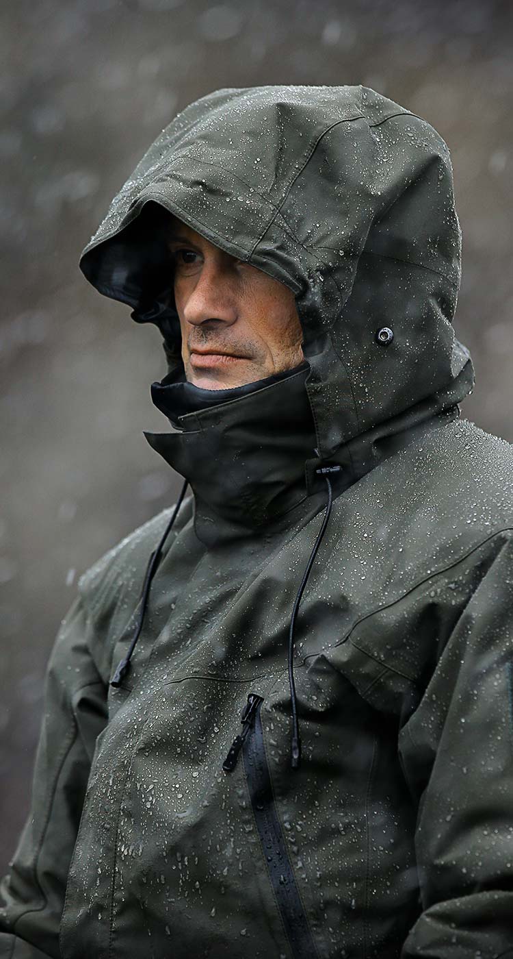 GORE-TEX Tactical Clothing | Stay dry in heavy rain | UF PRO